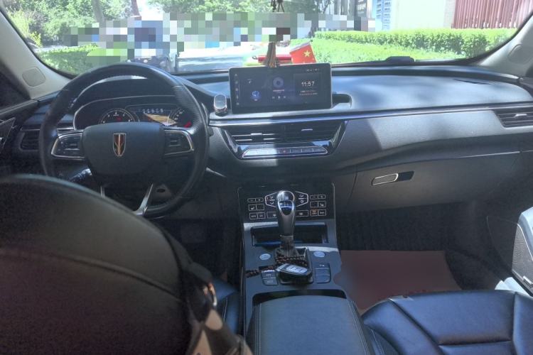 Used Hongqi H5 2019 30TD Smart Connect Dynamic Edition Center Console