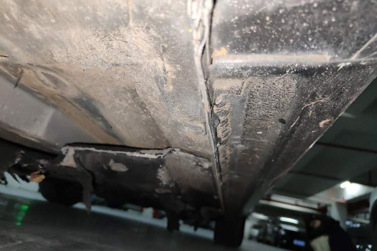 Used Hongqi H5 2019 30TD Dynamic Edition Chassis Front Left