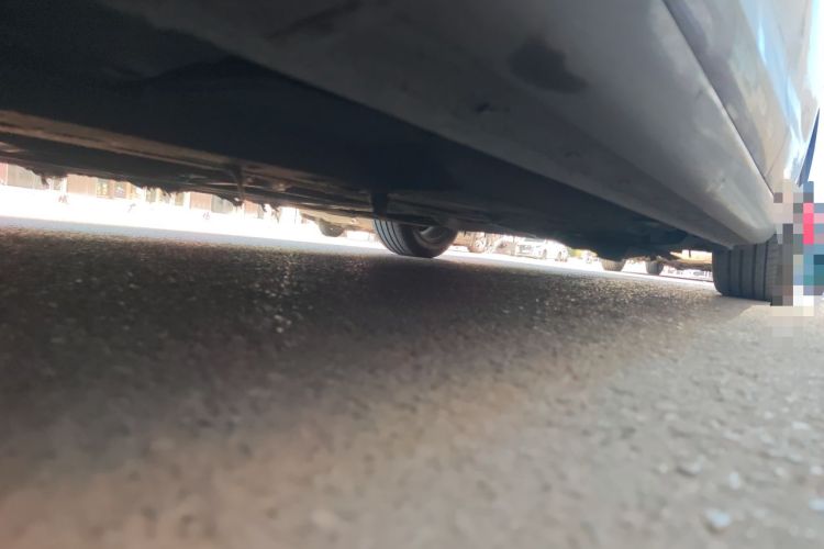 Used Hongqi H5 2019 30TD Dynamic Edition Chassis Front Left