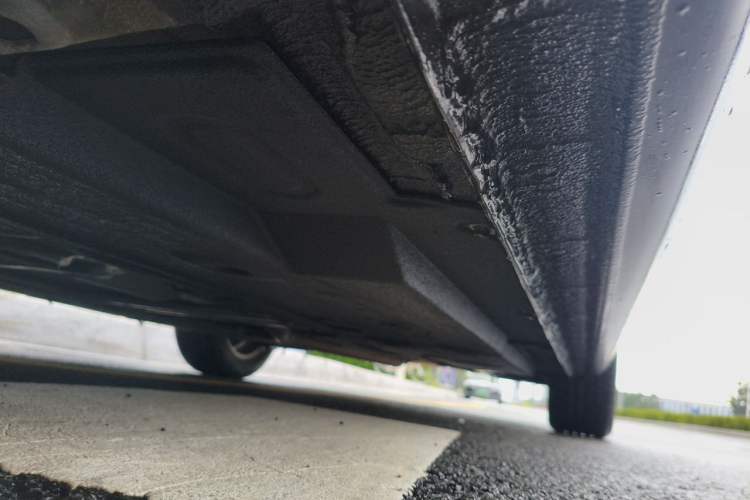 Used Hongqi H5 2019 30TD Dynamic Edition Chassis Front Left