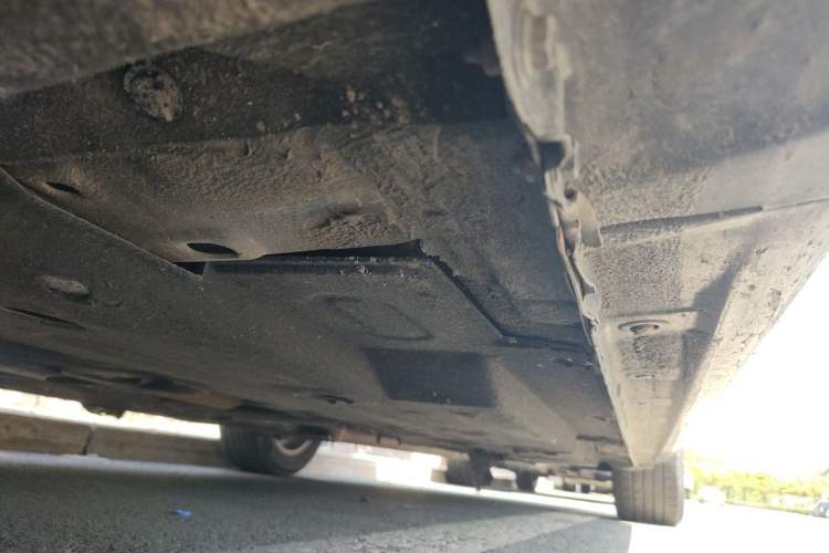 Used Hongqi H5 2019 30TD Dynamic Edition Chassis Front Left