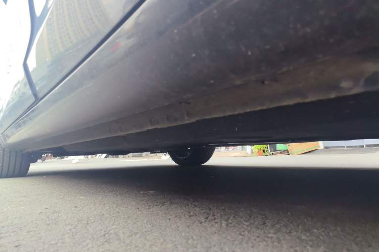 Used Hongqi H5 2019 30TD Dynamic Edition Chassis Rear Left