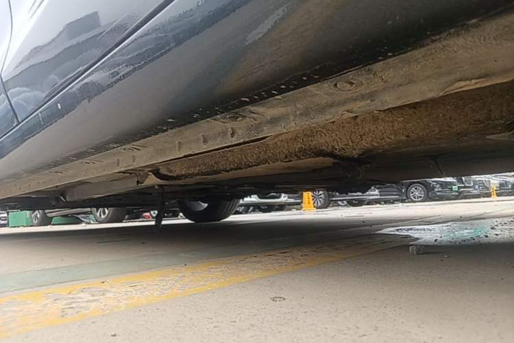 Used Hongqi H5 2019 30TD Smart Connect Dynamic Edition Chassis Rear Left