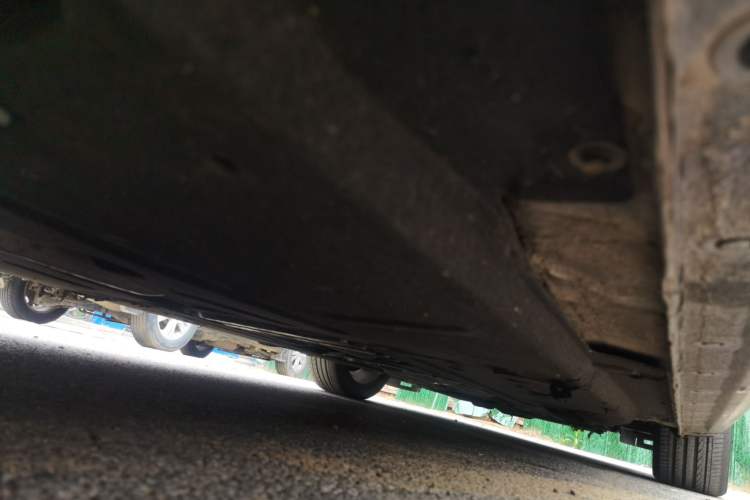 Used Hongqi H5 2019 30TD Dynamic Edition Chassis Rear Right