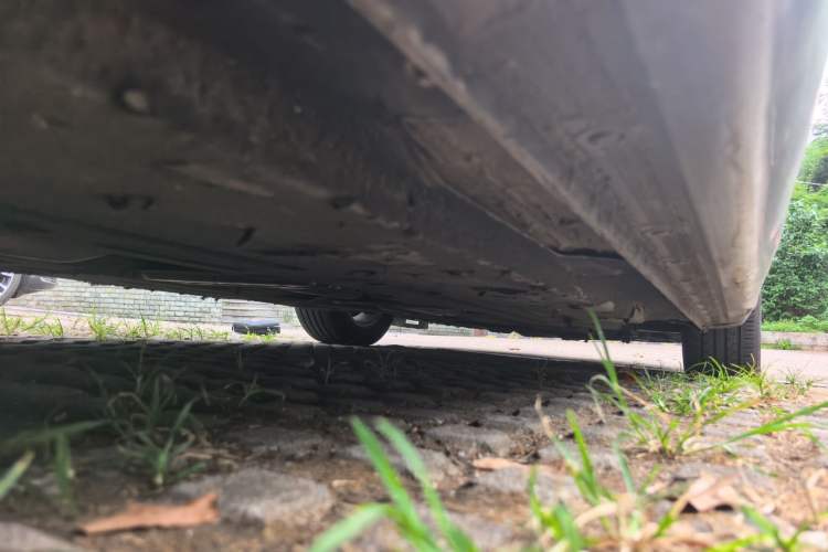 Used Hongqi H5 2019 30TD Dynamic Edition Chassis Rear Right