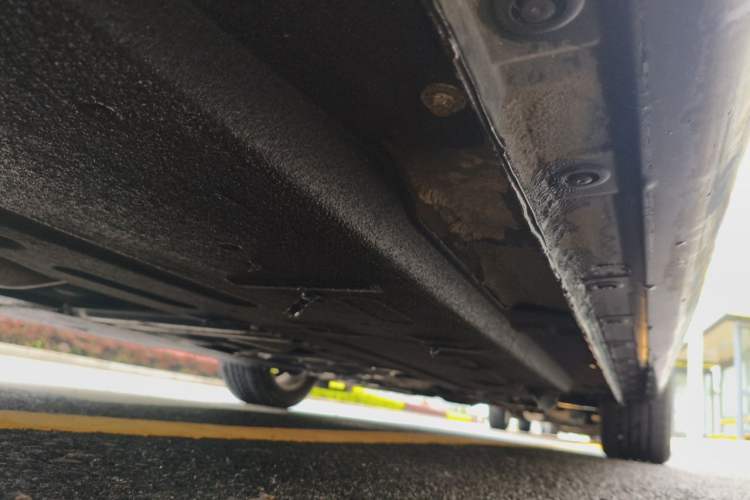 Used Hongqi H5 2019 30TD Dynamic Edition Chassis Rear Right