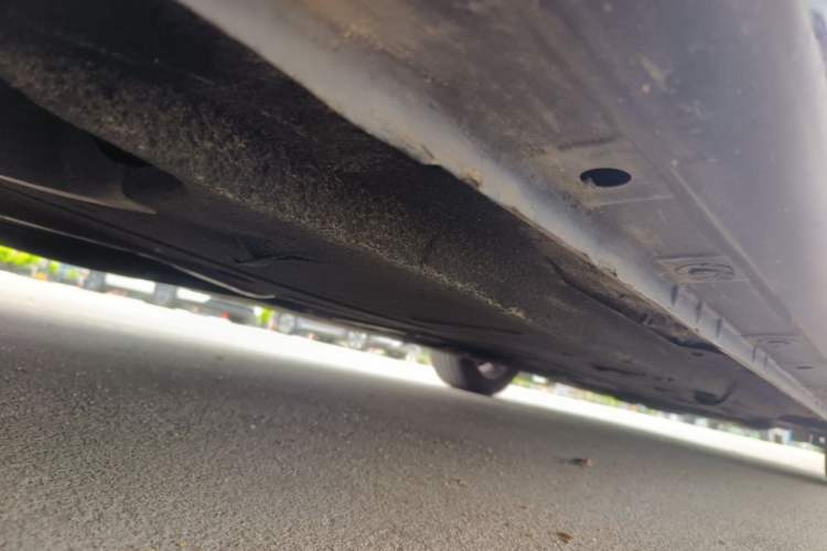 Used Hongqi H5 2019 30TD Dynamic Edition Chassis Rear Right