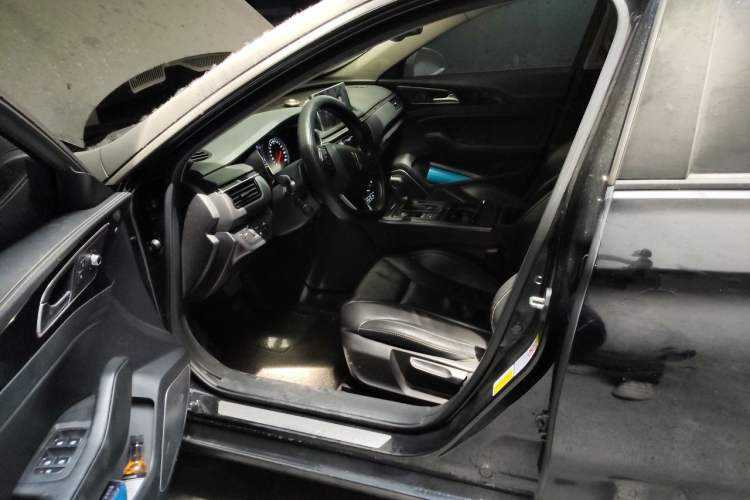 Used Hongqi H5 2019 30TD Smart Connect Dynamic Edition Driver Seat