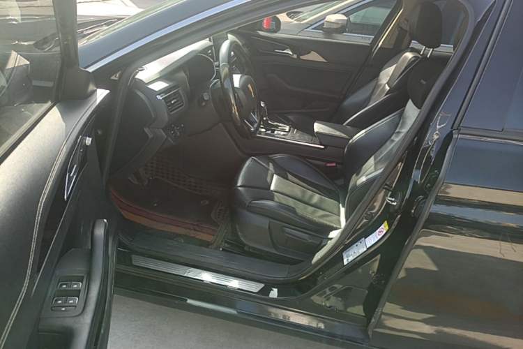 Used Hongqi H5 2019 30TD Dynamic Edition Driver Seat