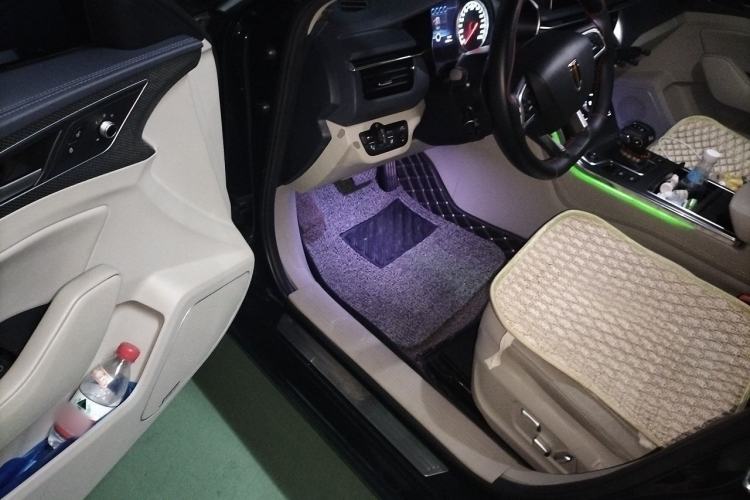 Used Hongqi H5 2019 30TD Dynamic Edition Driver Seat