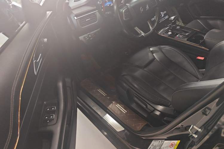 Used Hongqi H5 2019 30TD Dynamic Edition Driver Seat