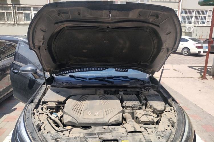 Used Hongqi H5 2019 30TD Smart Connect Dynamic Edition Engine Bay