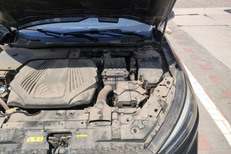 Used Hongqi H5 2019 30TD Smart Connect Dynamic Edition Engine Bay Left