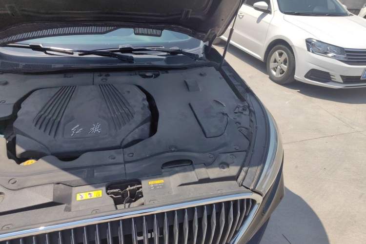 Used Hongqi H5 2019 30TD Dynamic Edition Engine Bay Left