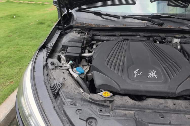 Used Hongqi H5 2019 30TD Dynamic Edition Engine Bay Right