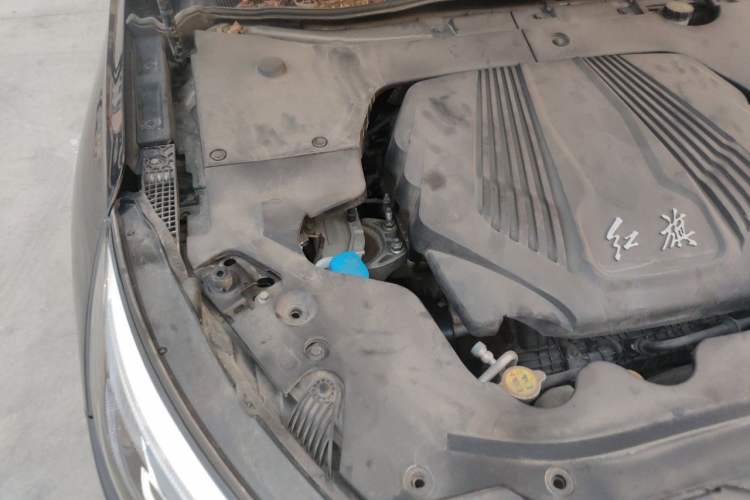 Used Hongqi H5 2019 30TD Smart Connect Dynamic Edition Engine Bay Right