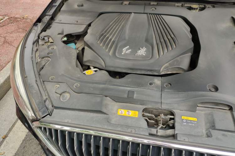 Used Hongqi H5 2019 30TD Dynamic Edition Engine Bay Right