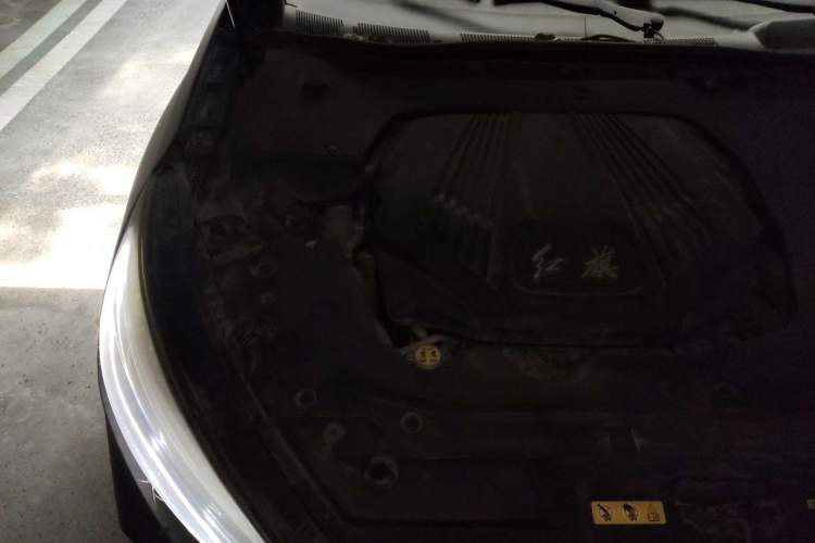 Used Hongqi H5 2019 30TD Smart Connect Dynamic Edition Engine Bay Right