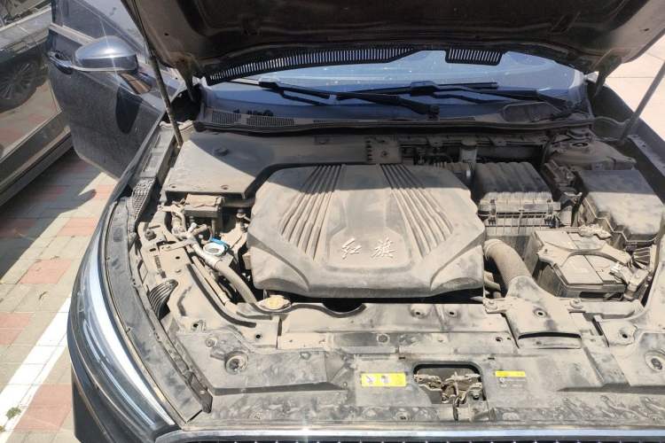 Used Hongqi H5 2019 30TD Smart Connect Dynamic Edition Engine Bay Right