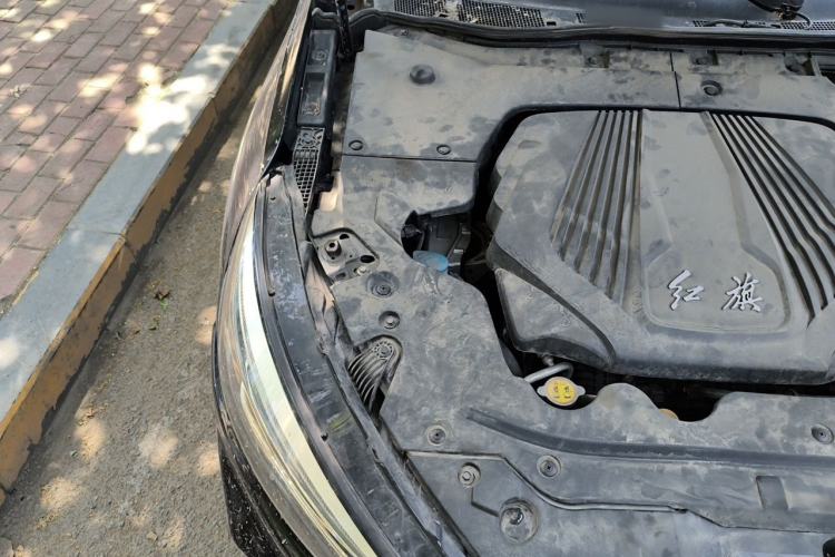 Used Hongqi H5 2019 30TD Dynamic Edition Engine Bay Right