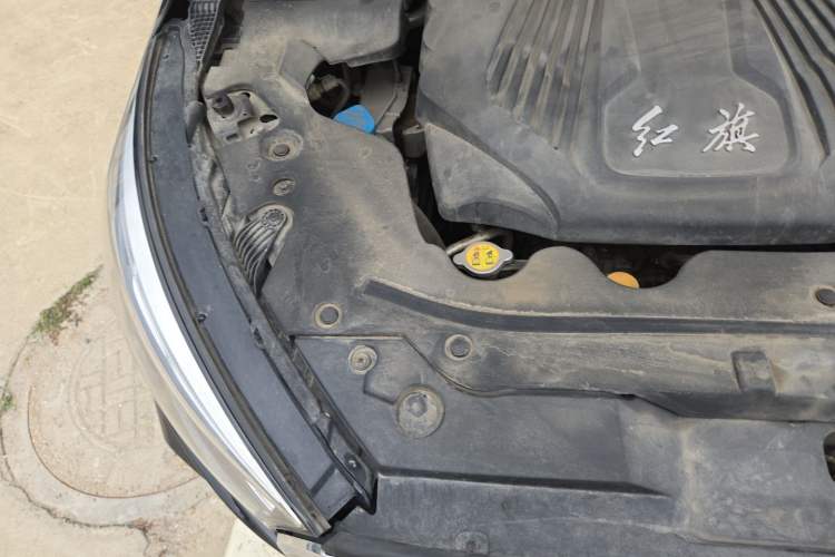 Used Hongqi H5 2019 30TD Dynamic Edition Engine Bay Right