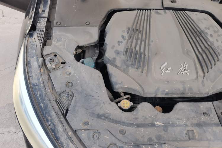 Used Hongqi H5 2019 30TD Dynamic Edition Engine Bay Right