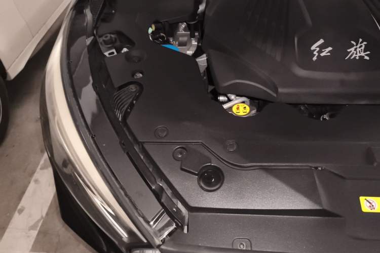 Used Hongqi H5 2019 30TD Dynamic Edition Engine Bay Right
