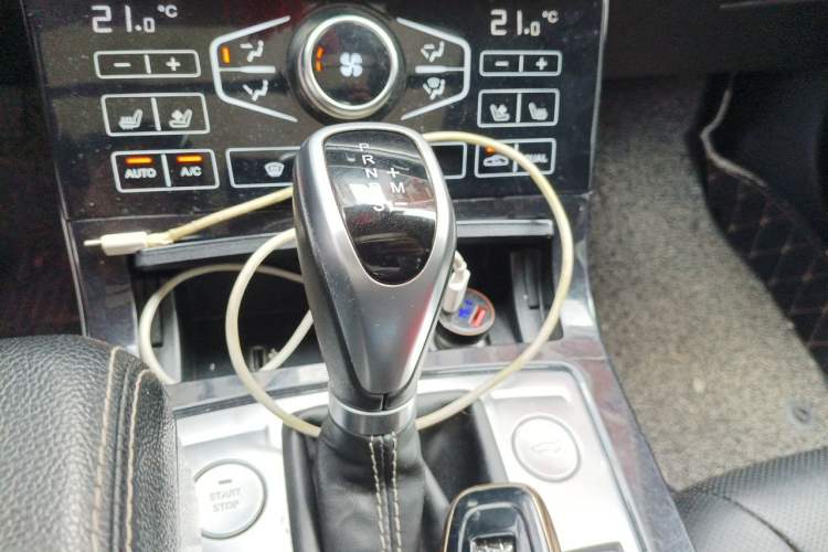 Used Hongqi H5 2019 30TD Smart Connect Enjoy Edition Gear Lever