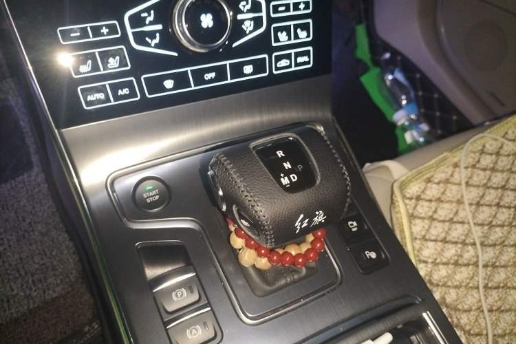 Used Hongqi H5 2019 30TD Dynamic Edition Gear Lever