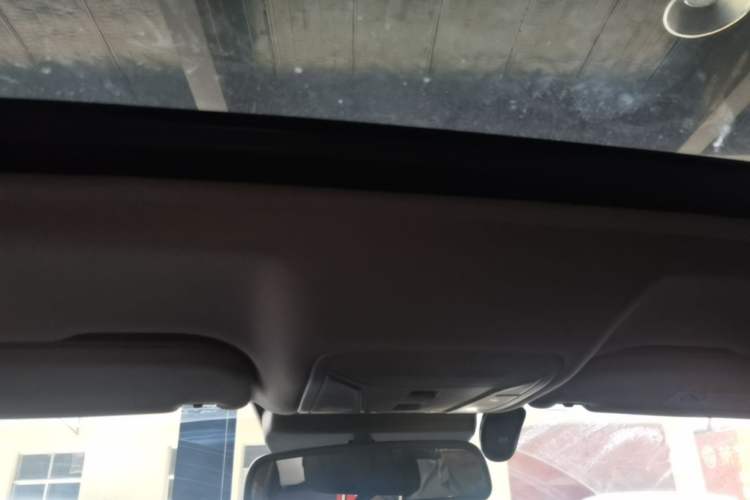 Used Hongqi H5 2019 30TD Dynamic Edition Headliner
