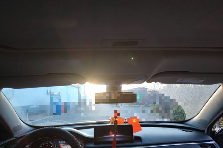 Used Hongqi H5 2019 30TD Dynamic Edition Headliner