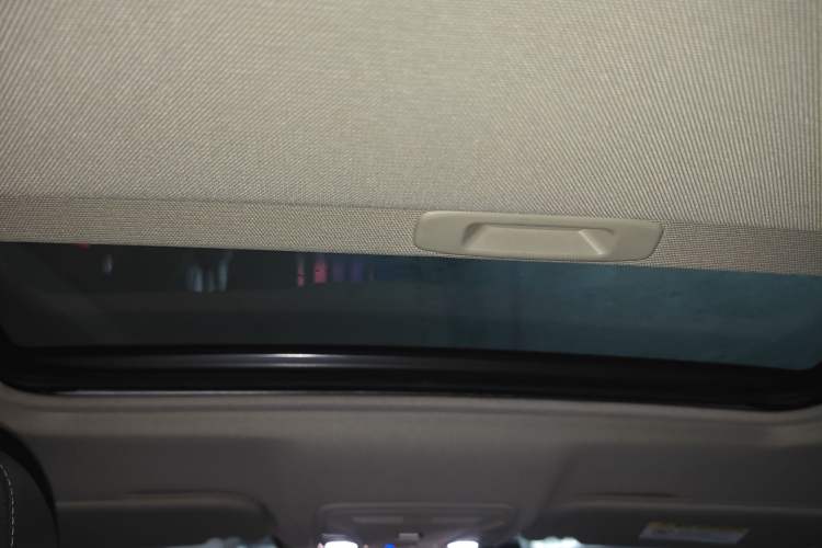 Used Hongqi H5 2019 30TD Dynamic Edition Headliner