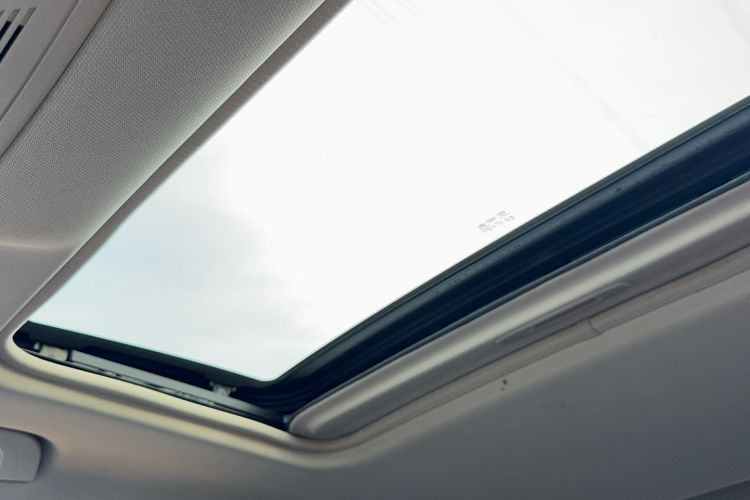 Used Hongqi H5 2019 30TD Smart Connect Dynamic Edition Headliner