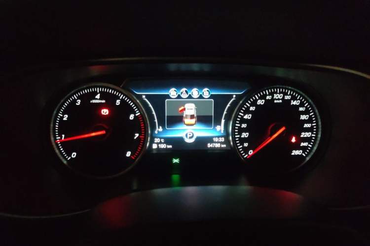 Used Hongqi H5 2019 30TD Dynamic Edition Instrument Cluster
