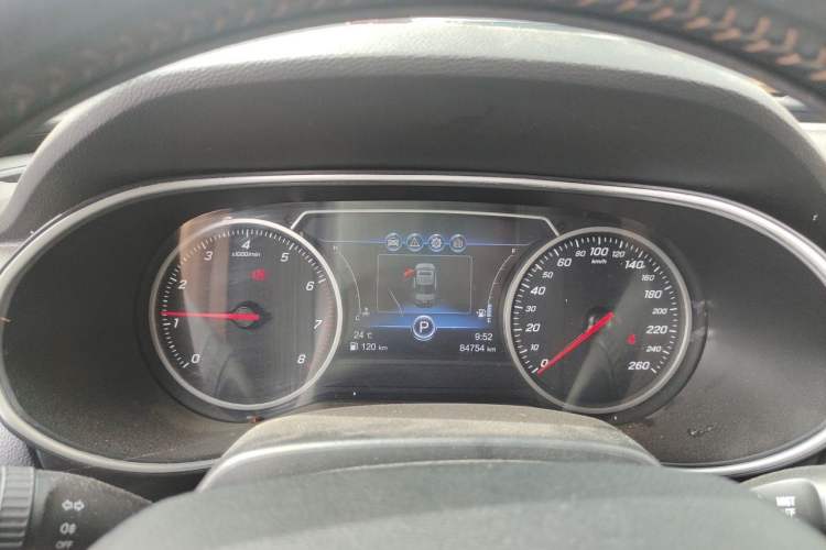 Used Hongqi H5 2019 30TD Dynamic Edition Instrument Cluster
