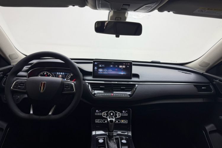 Used Hongqi H5 2019 30TD Dynamic Edition Interior 2
