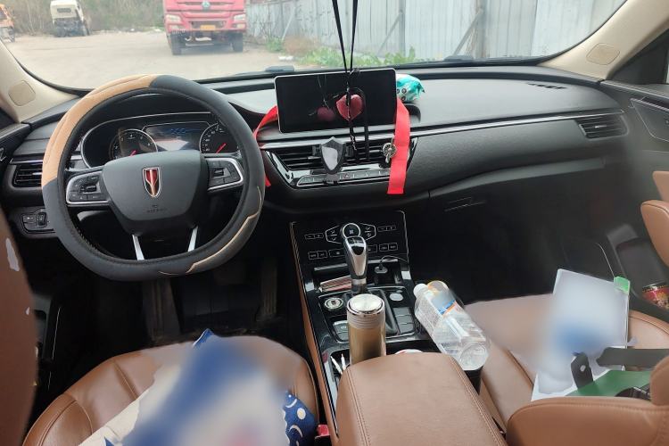 Used Hongqi H5 2019 30TD Dynamic Edition Interior 2