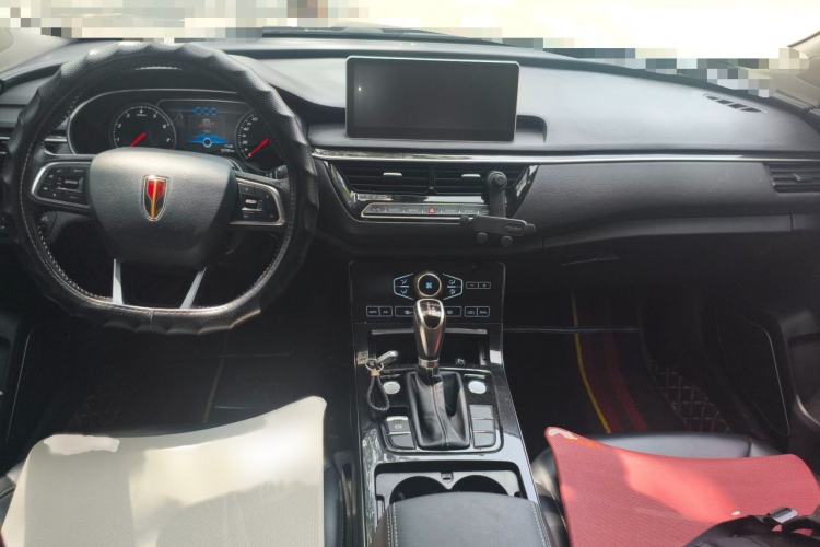 Used Hongqi H5 2019 30TD Dynamic Edition Interior 2