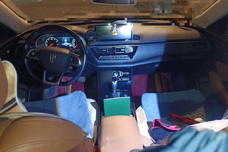 Used Hongqi H5 2019 30TD Dynamic Edition Interior 2
