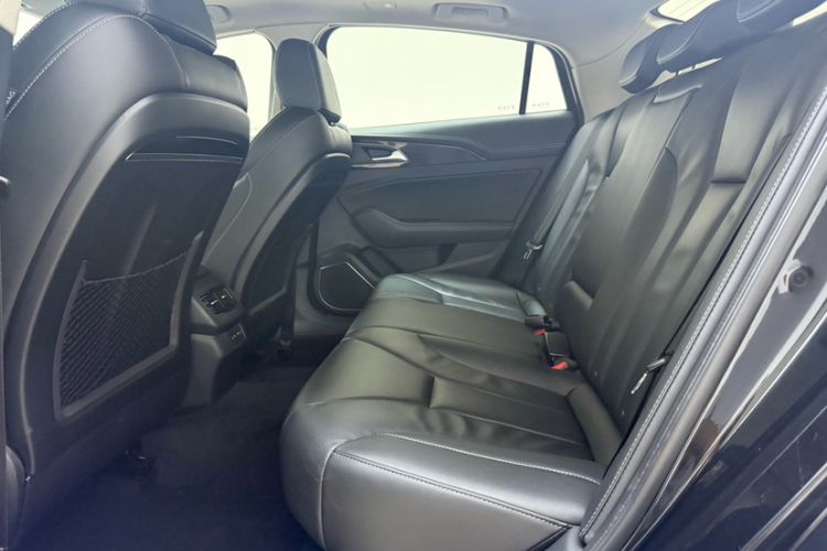 Used Hongqi H5 2019 30TD Dynamic Edition Interior 4