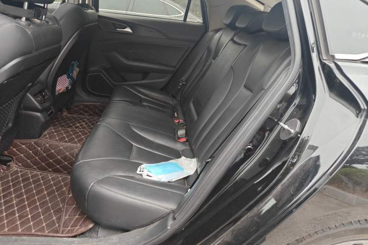 Used Hongqi H5 2019 30TD Dynamic Edition Interior 4