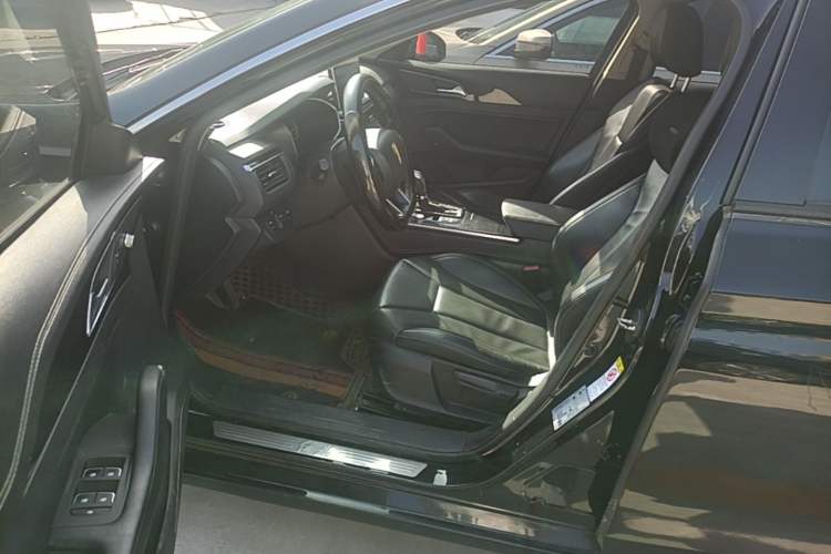 Used Hongqi H5 2019 30TD Dynamic Edition Left Front Seat