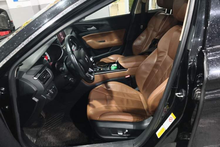 Used Hongqi H5 2019 30TD Smart Connect Dynamic Edition Left Front Seat