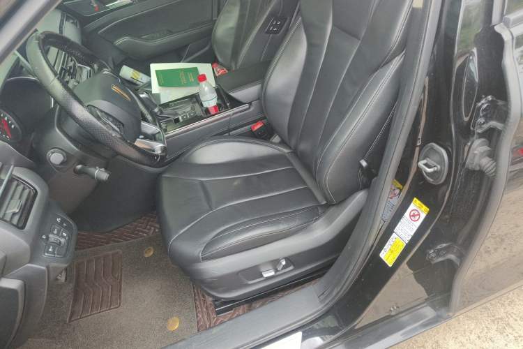 Used Hongqi H5 2019 30TD Smart Connect Dynamic Edition Left Front Seat