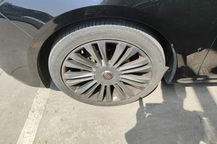 Used Hongqi H5 2019 30TD Dynamic Edition Left Front Wheel Hub