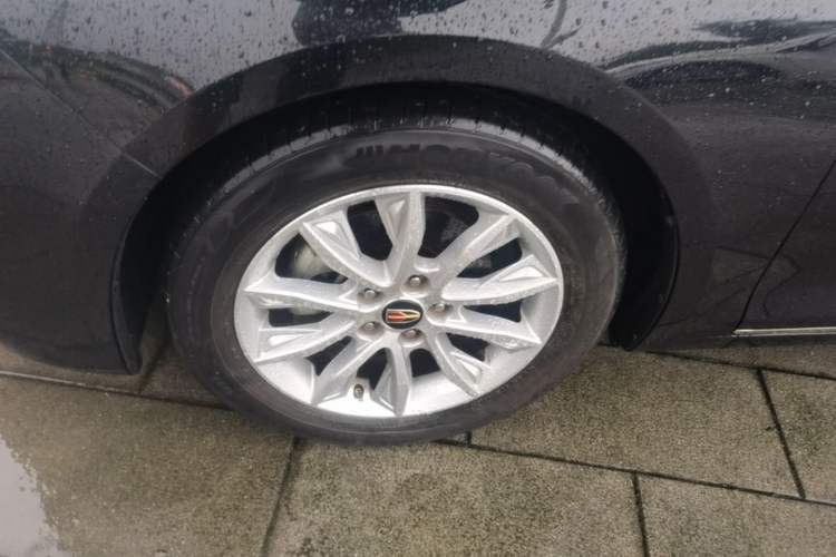 Used Hongqi H5 2019 30TD Dynamic Edition Left Front Wheel Hub