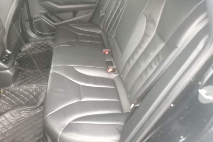 Used Hongqi H5 2019 30TD Dynamic Edition Left Rear Seat