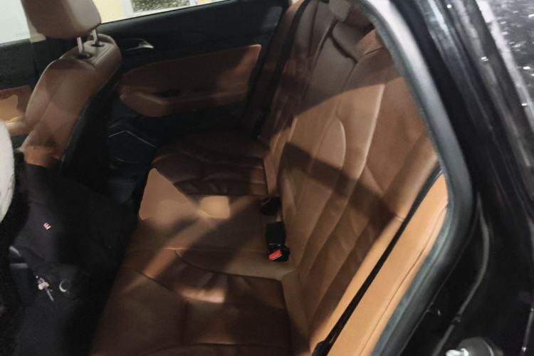 Used Hongqi H5 2019 30TD Smart Connect Dynamic Edition Left Rear Seat