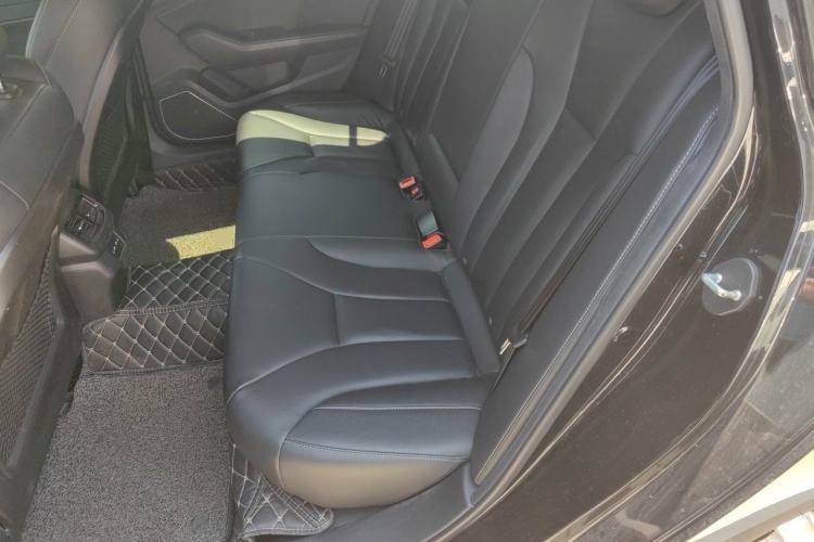 Used Hongqi H5 2019 30TD Dynamic Edition Left Rear Seat