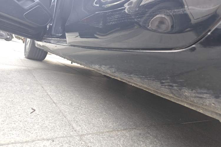 Used Hongqi H5 2019 30TD Dynamic Edition Left Side Sill